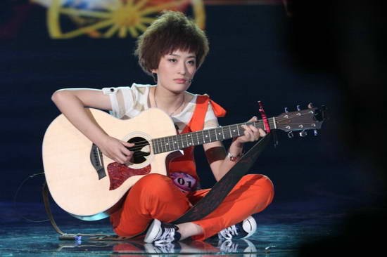 曾軼可連夜寫博真誠感謝為引起罵人誤會致歉